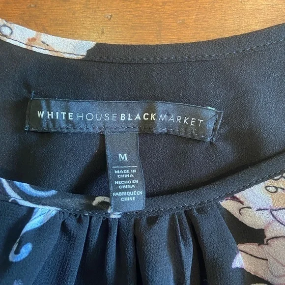 White House black market size medium off shoulder‎ with long angel sleeves - Picture 6 of 12